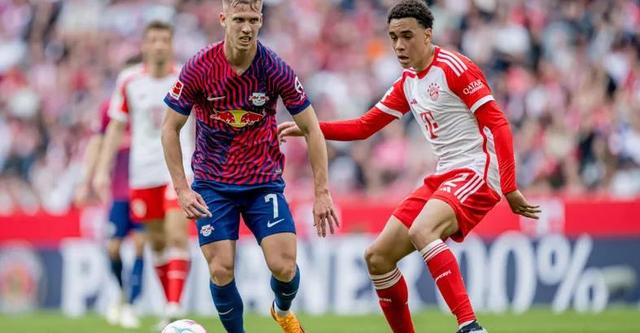 焦点大战：拳击上演巅峰碰撞的简单介绍