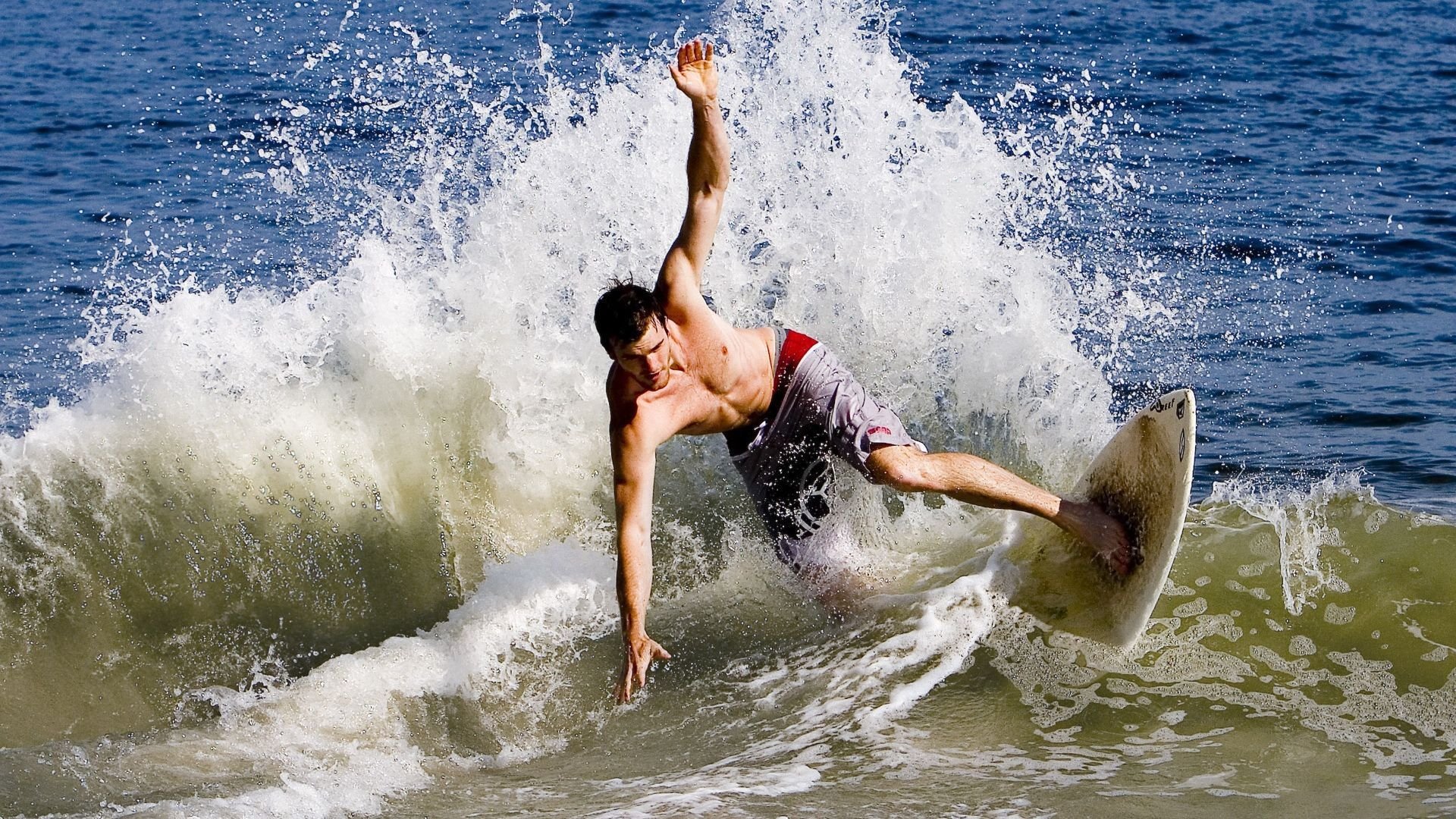 改写历史的1.2秒，当中国伊布在时空裂隙中锁死那不勒斯