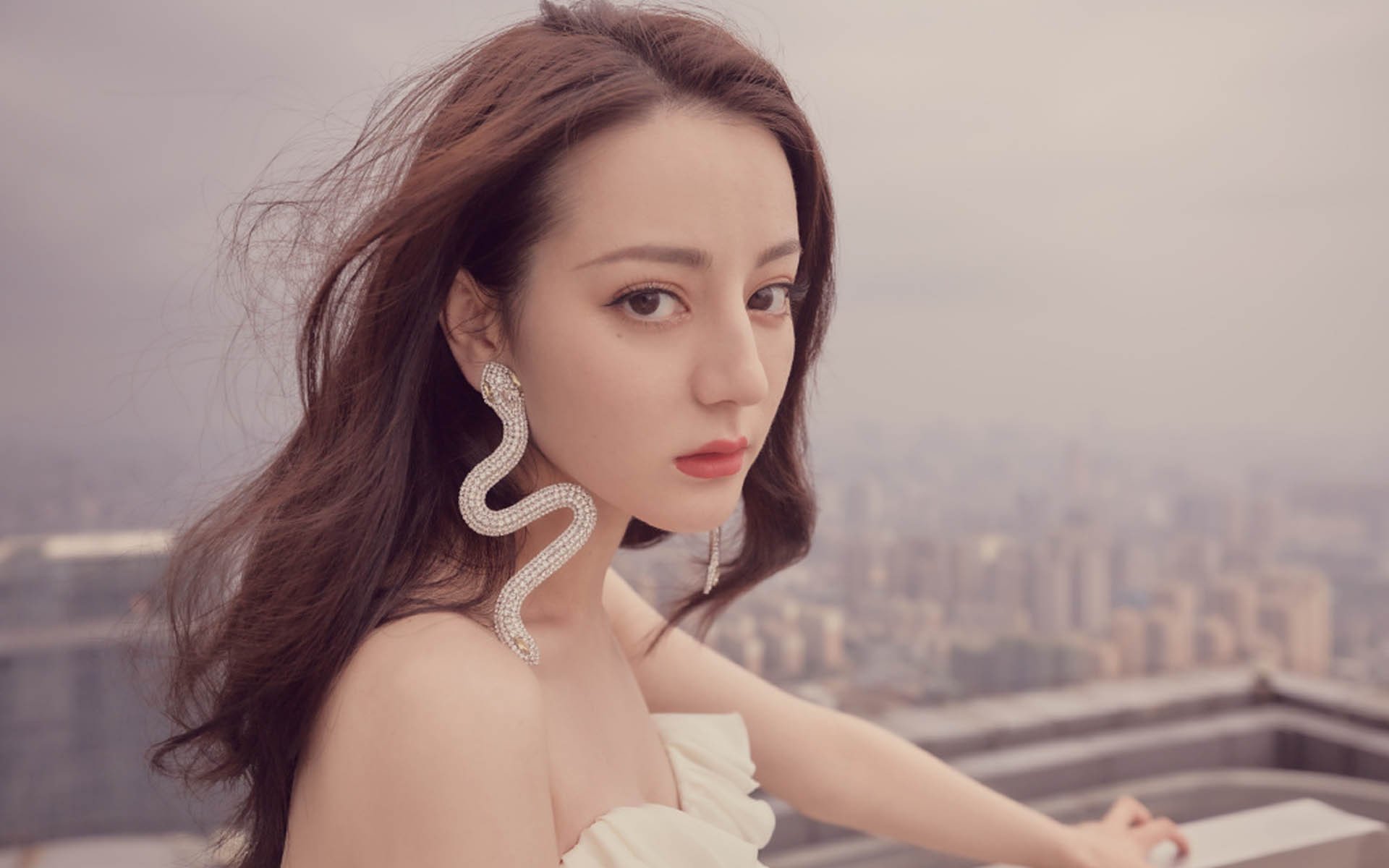 当篮球场化身世界杯舞台，开拓者绝境重生映射绿茵哲学