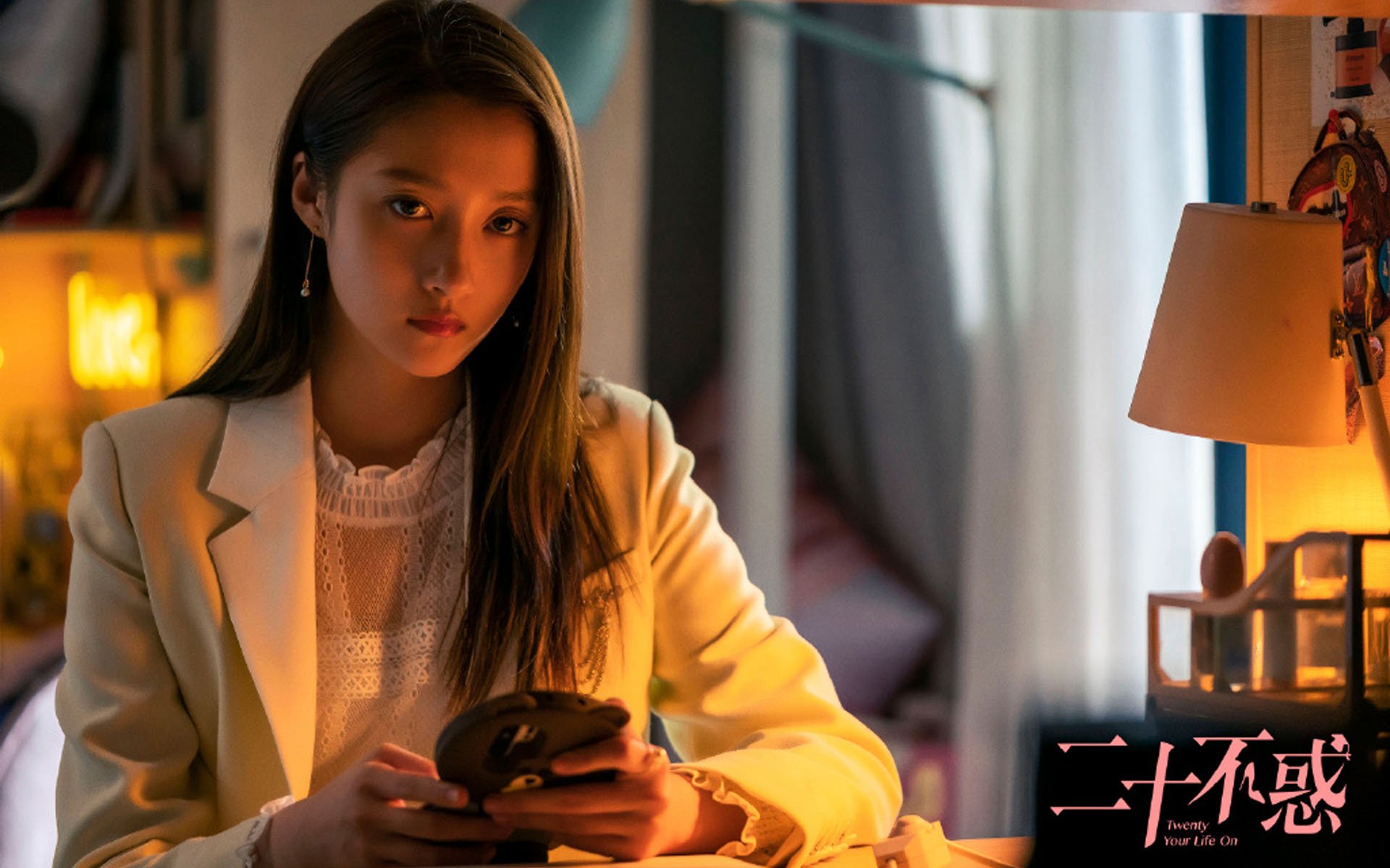 隔空对望的篮球夜，库里的勇士大胜京城，爱德华兹在东决战场称王