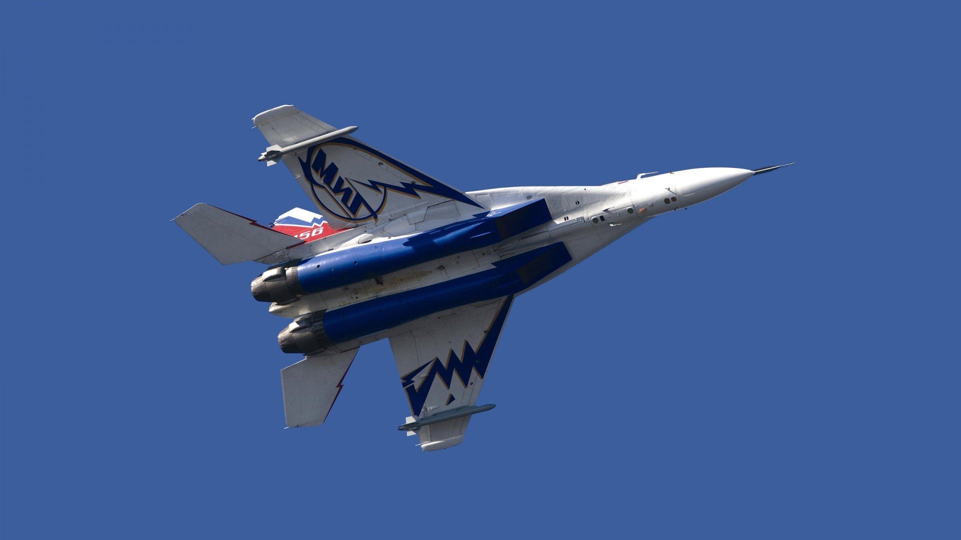 打破水货标签！德甲争冠夜加克波一战后重塑旧将新秩序