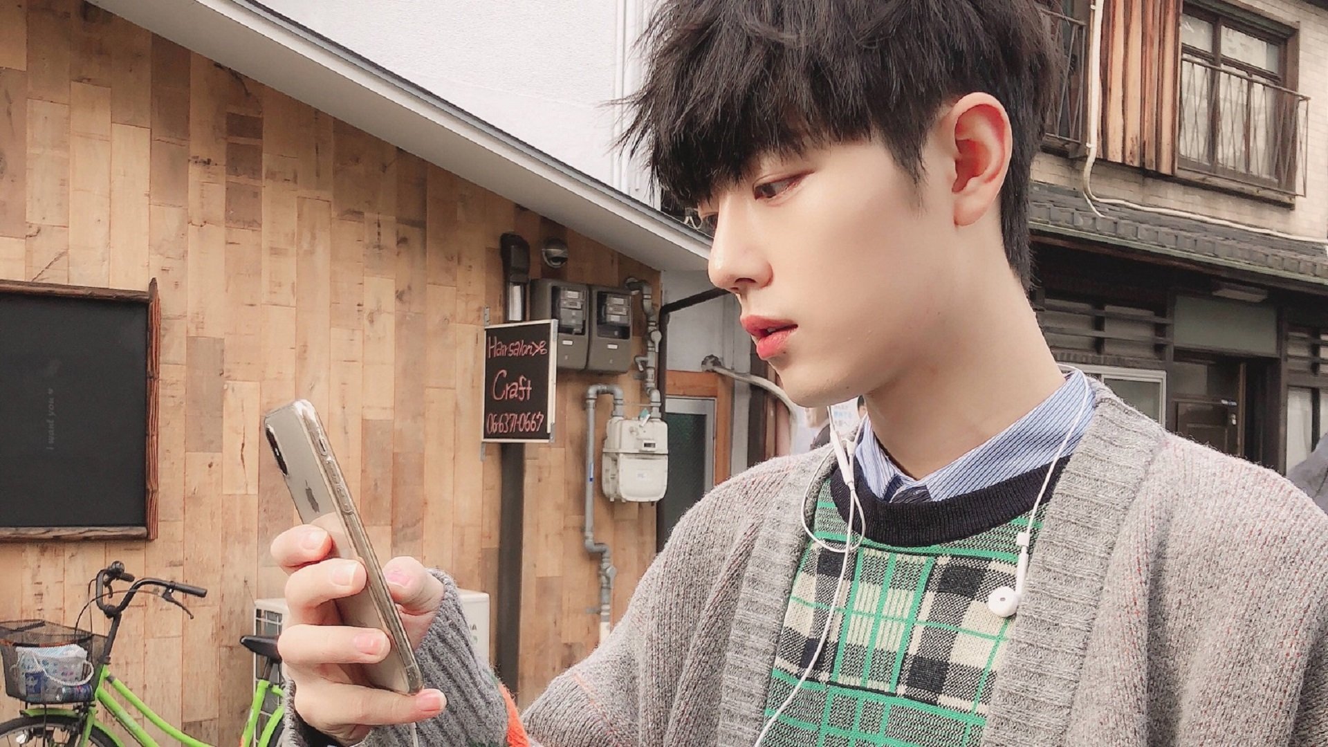 当加勒比飓风席卷欧洲，哥斯达黎加的战术铁幕与姆巴佩的德甲征服